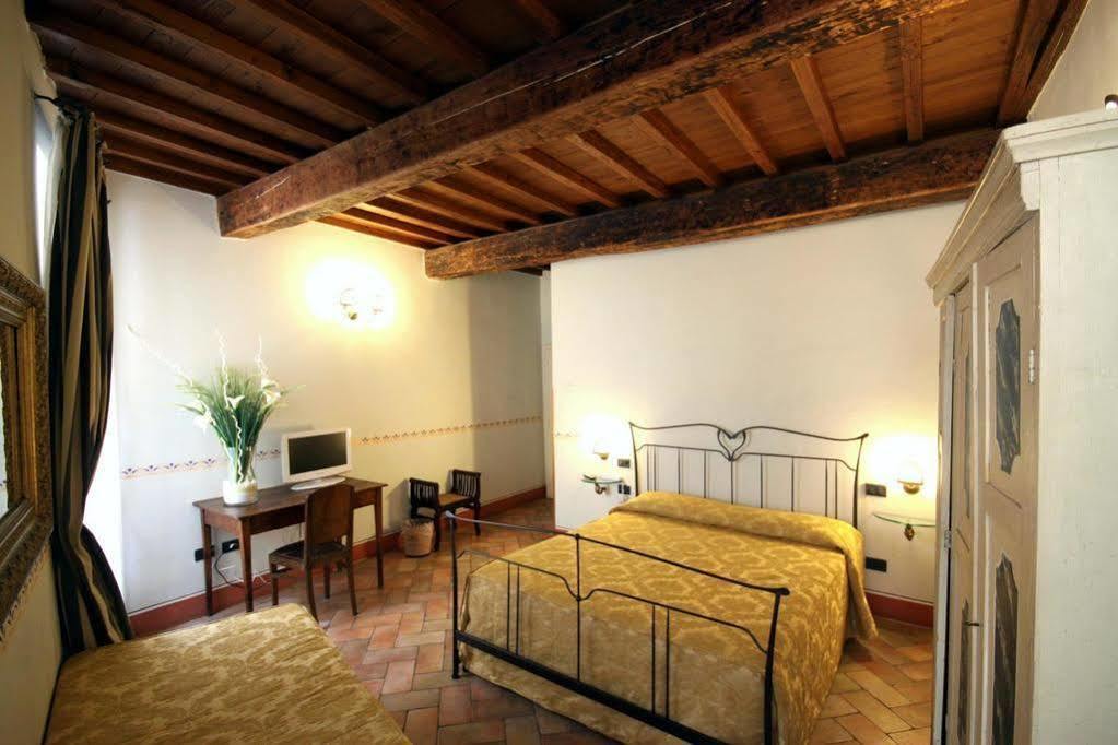 Bed and Breakfast Baldovino Di Monte Монте-Сан-Савіно Екстер'єр фото